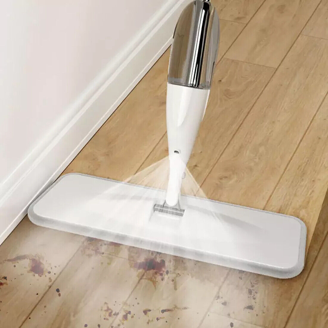 Spray Mop for Floor Cleaning – 5 Reusable Microfiber Pads & Water Tank
