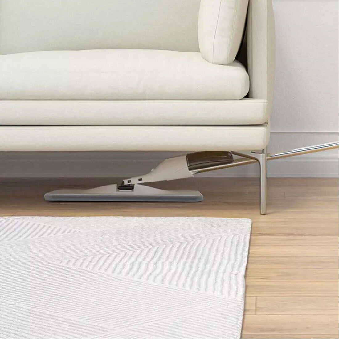 Spray Mop for Floor Cleaning – 5 Reusable Microfiber Pads & Water Tank