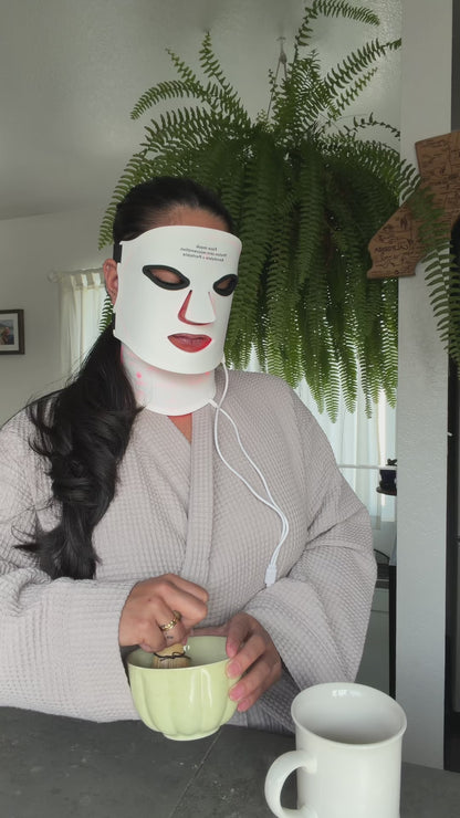 Face and Neck Red Light Therapy Mask